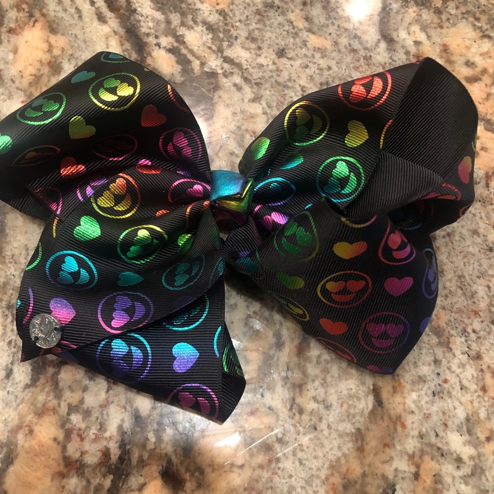 JoJo emoji bow